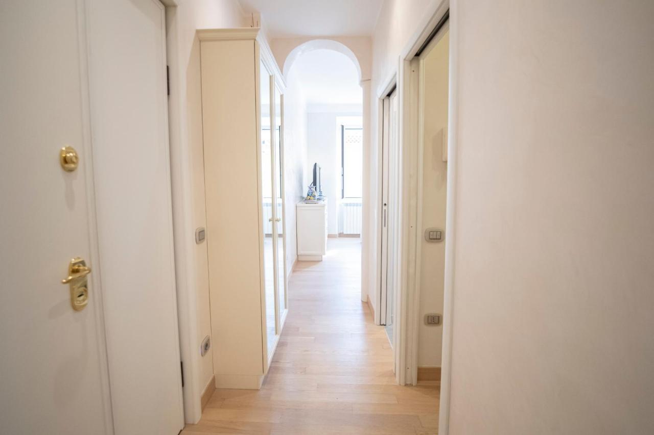 Noliday Suite Riviera Luxury Sea Flat Kültér fotó